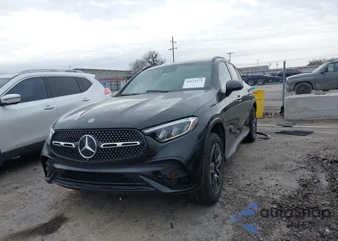 2025 Mercedes-Benz Glc 300 4Matic Suv z USA, uszkodzony, nr VIN W1NKM4HB2SF293693